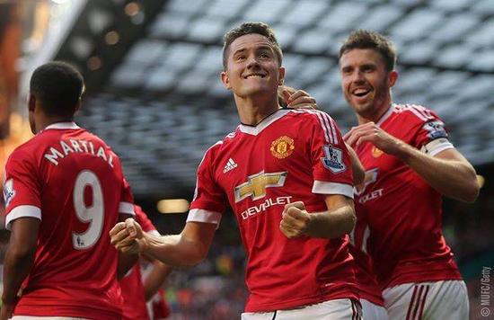 拜仁的进攻 拜仁的进攻