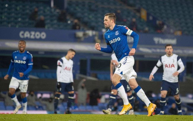 中的细节值 中的细节值